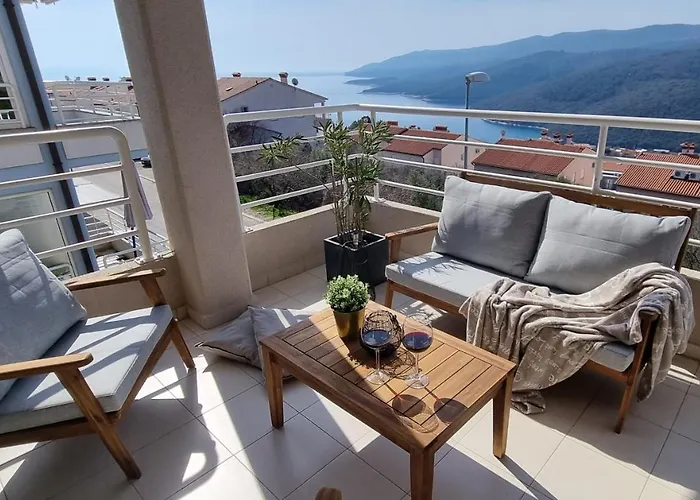 Apartment Cami -Stylish Apartment With A Beautiful Seaview