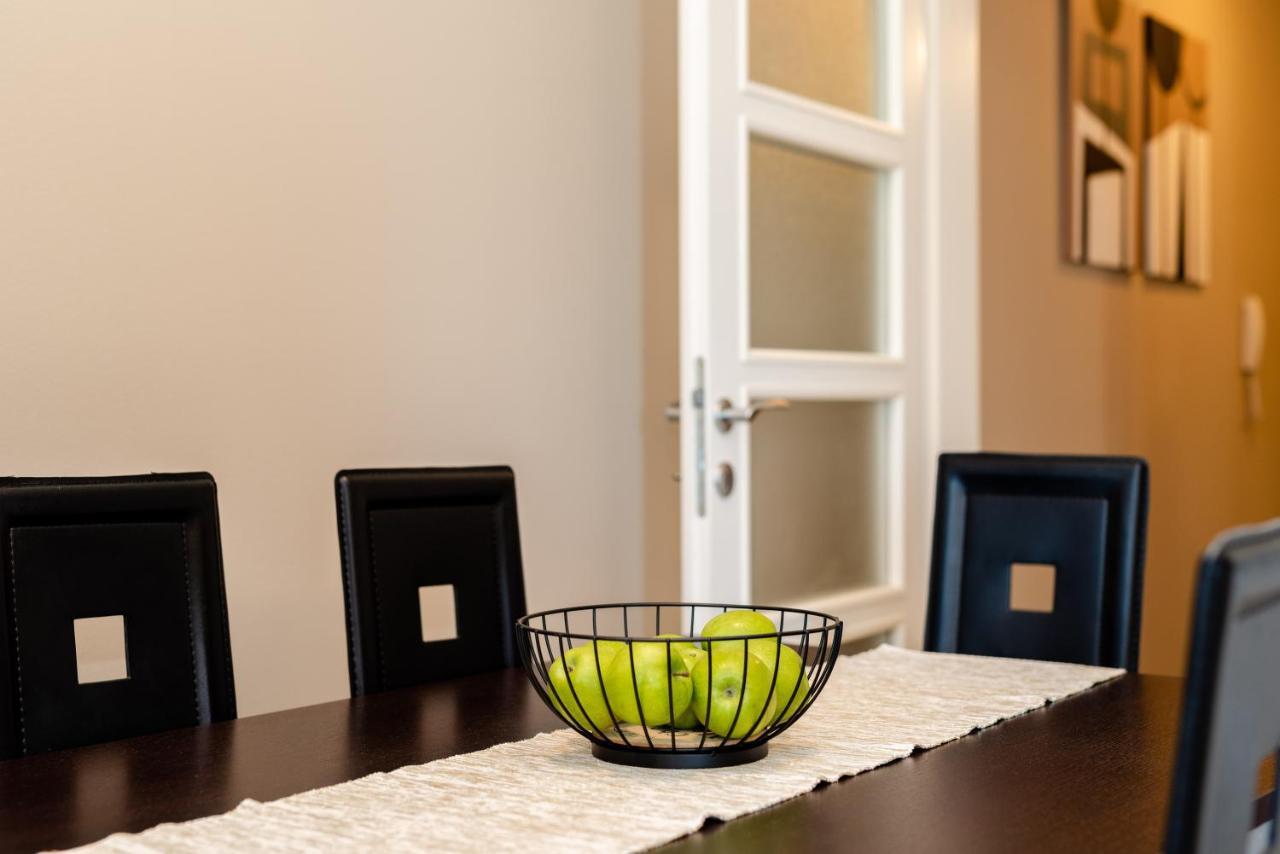 Cami -stylish With A Beautiful Seaview