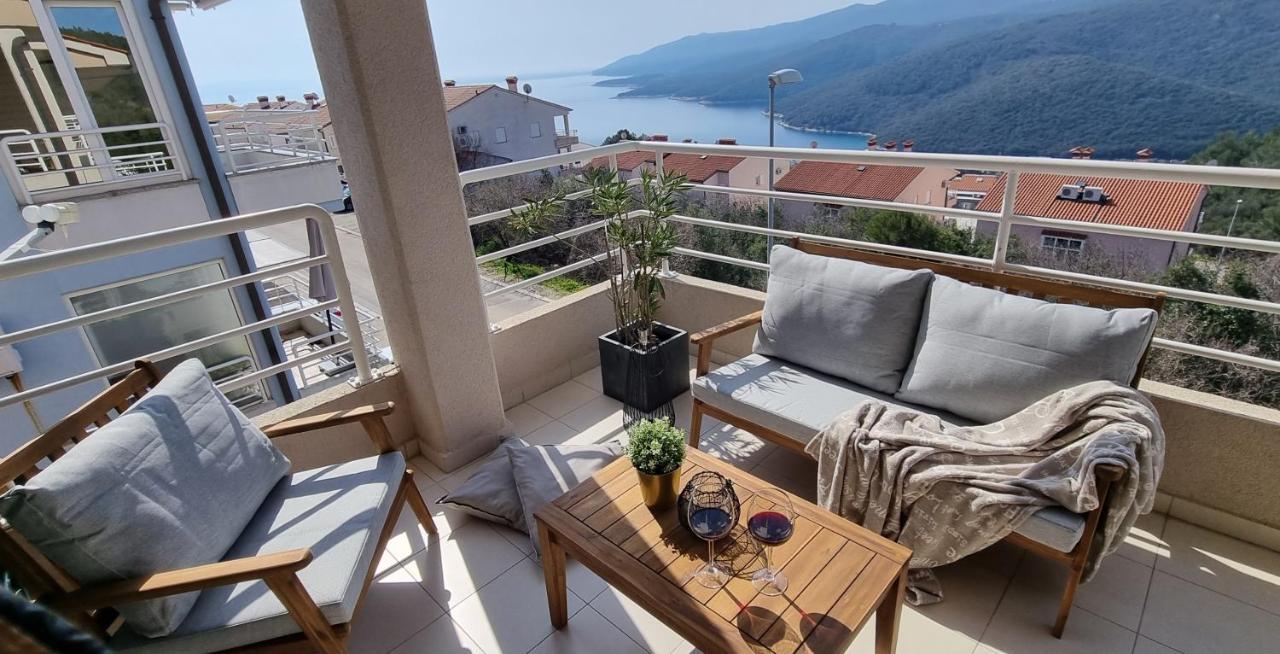 Apartma Cami -stylish With A Beautiful Seaview *